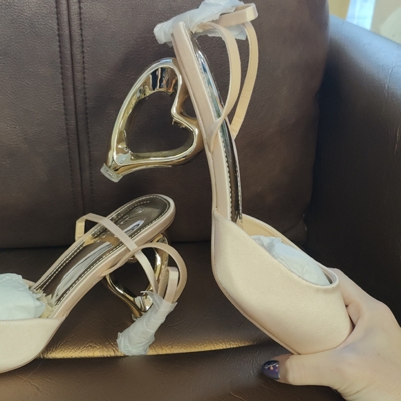 Shoes - Elegant Cream Heels with Heart Detail